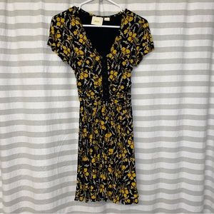 EUC xxs p Maeve 90s babydoll dress black & yellow floral